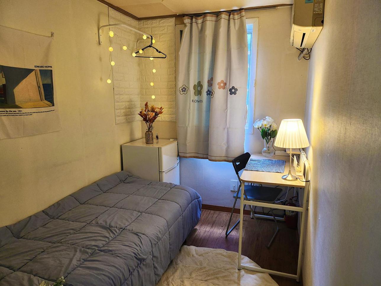 Nine Rod Hostel